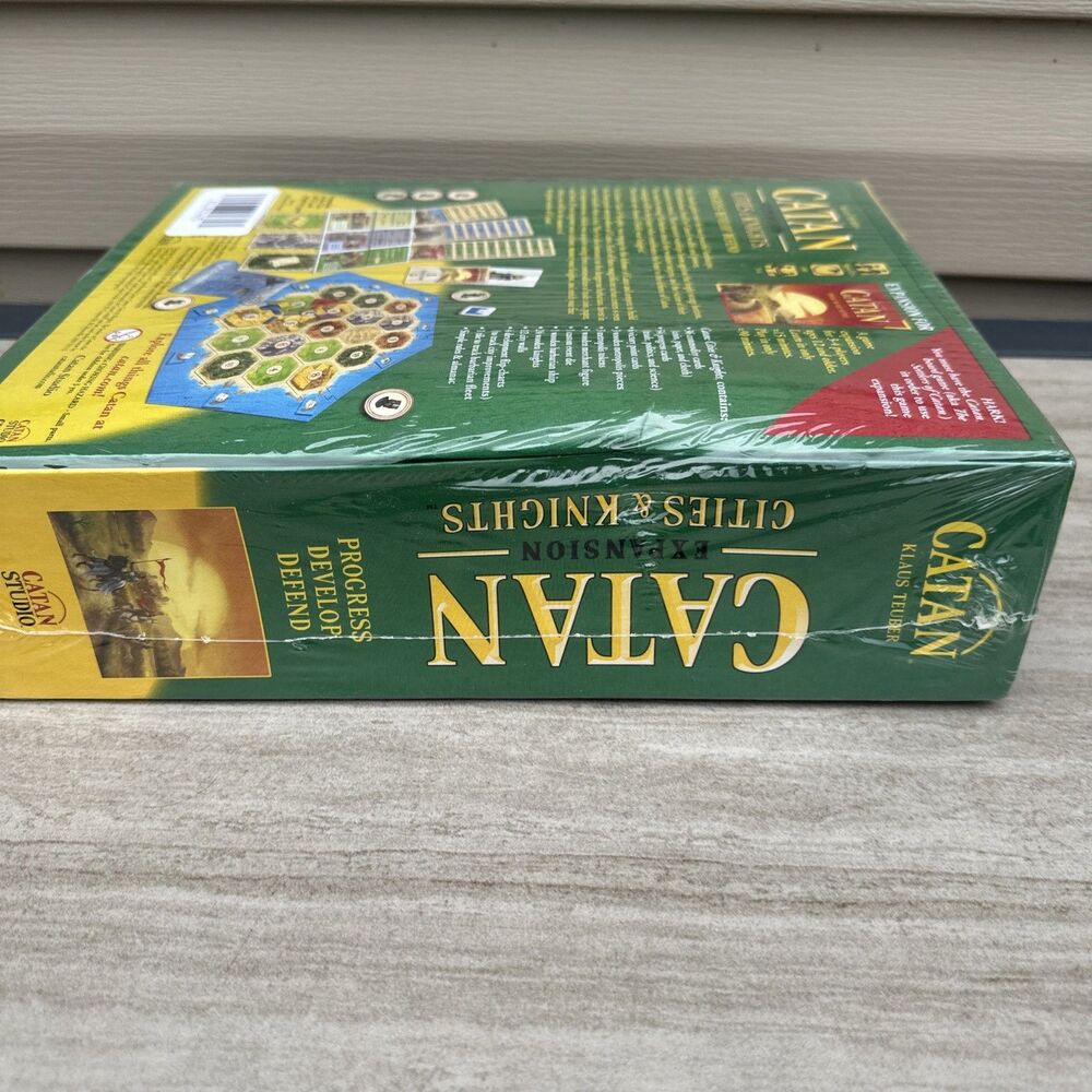 Catan Expansion - Cities & Knights New - Picture 3 of 5